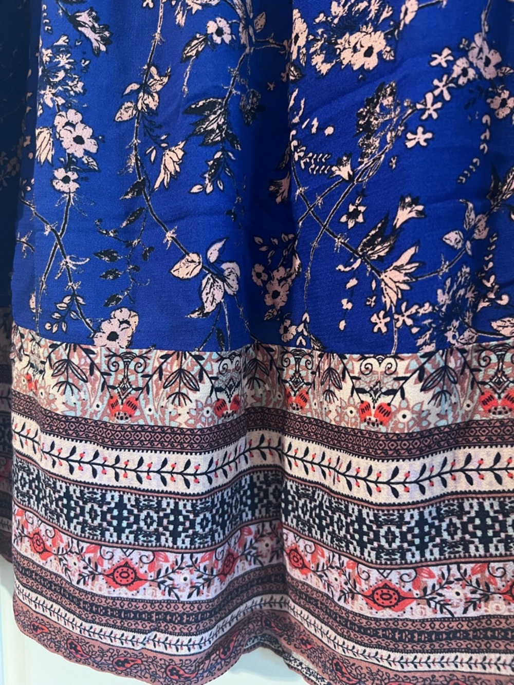 Mixed Pattern Tank - Picture 4 of 6